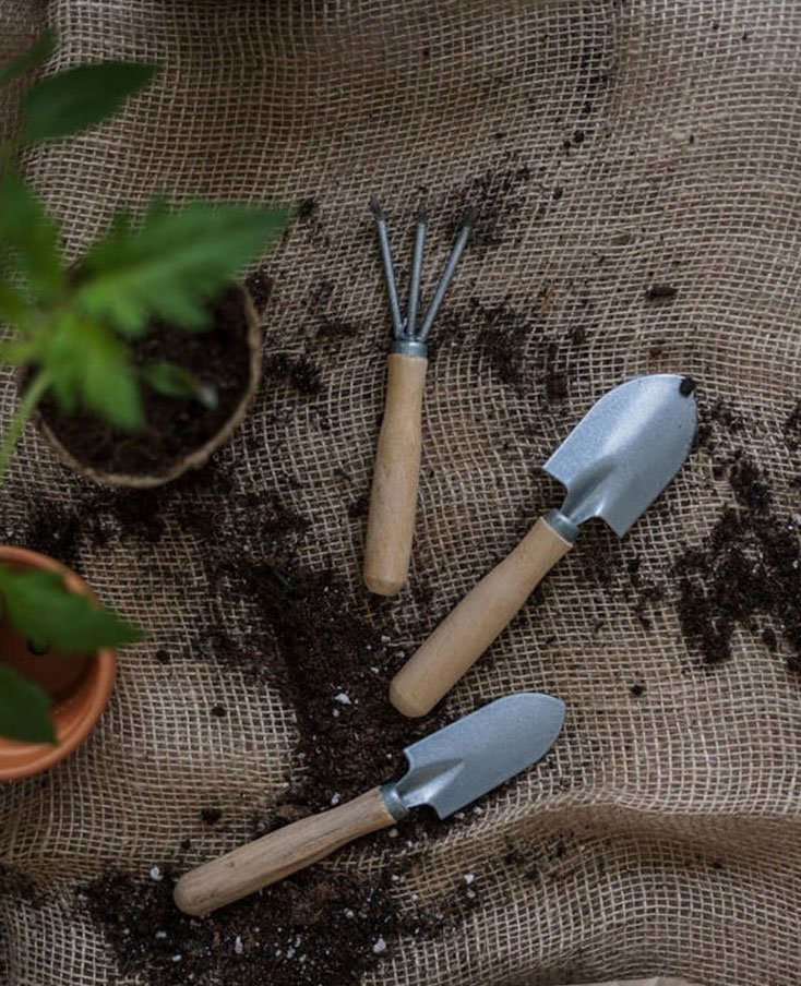 gardening tools 01